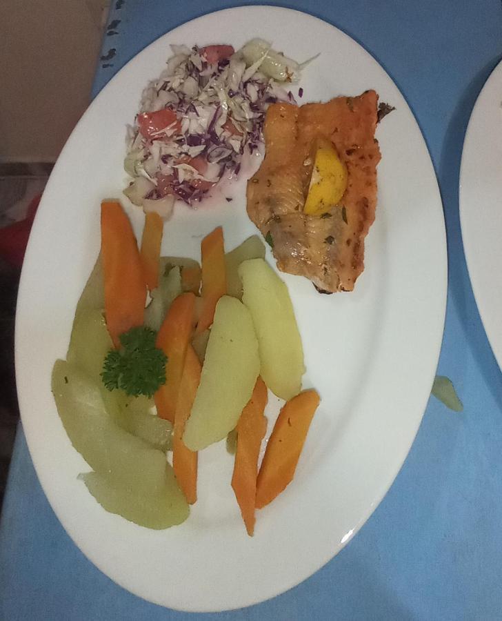 Hostal Y Restaurante Los Tecales La Coca エクステリア 写真